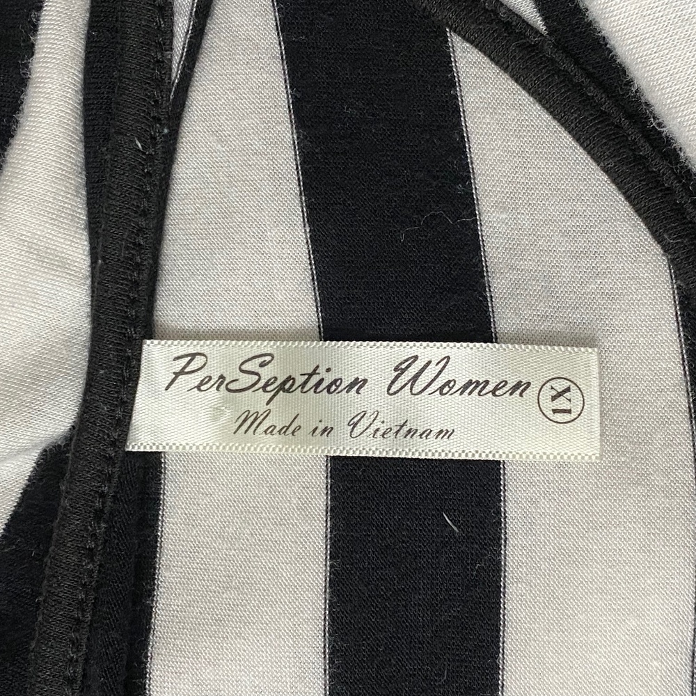 Per Seption Woman Cold Shoulder Top - Picture 6 of 7